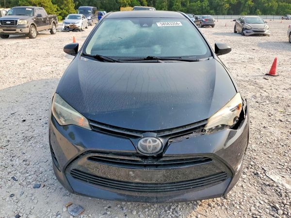 2017 TOYOTA COROLLA