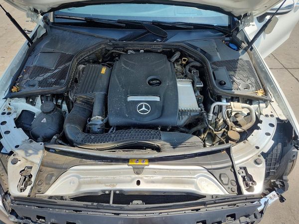 2018 MERCEDES-BENZ C C300