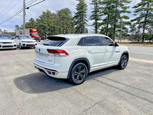 2022 VOLKSWAGEN ATLAS CROSS SPORT