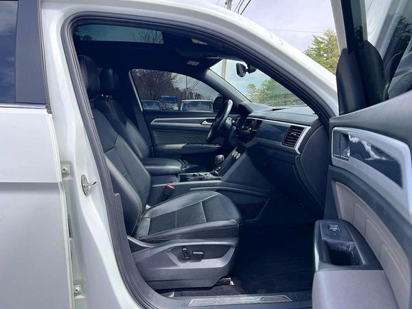 2022 VOLKSWAGEN ATLAS CROSS SPORT