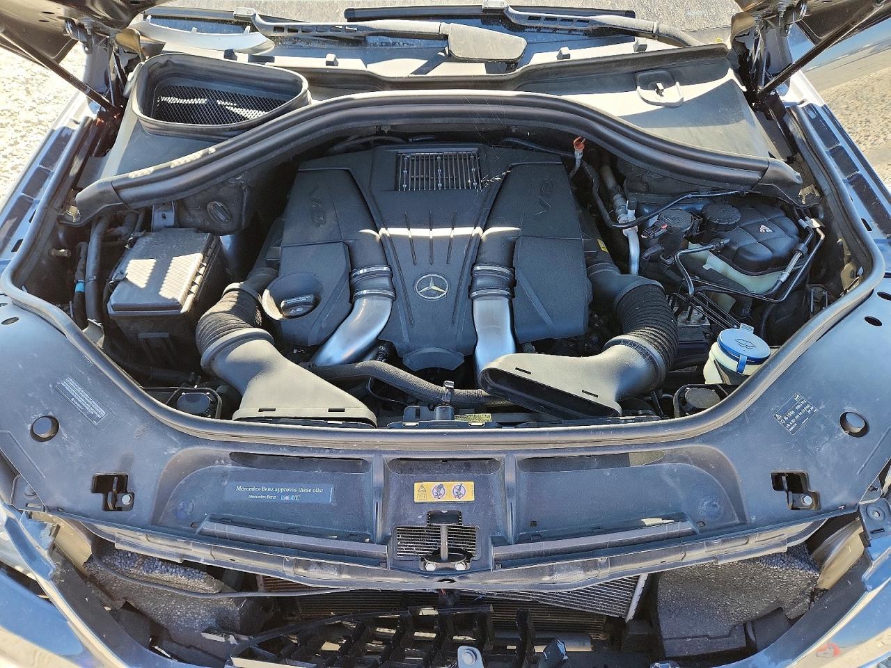2014 MERCEDES-BENZ ML ML550 4-MATIC