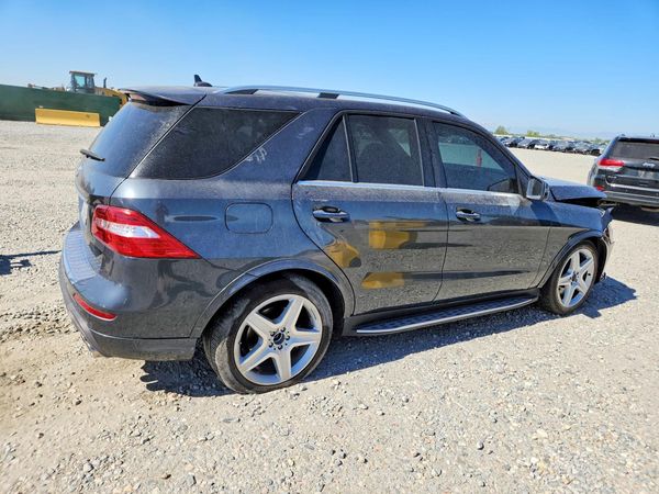 2014 MERCEDES-BENZ ML ML550 4-MATIC