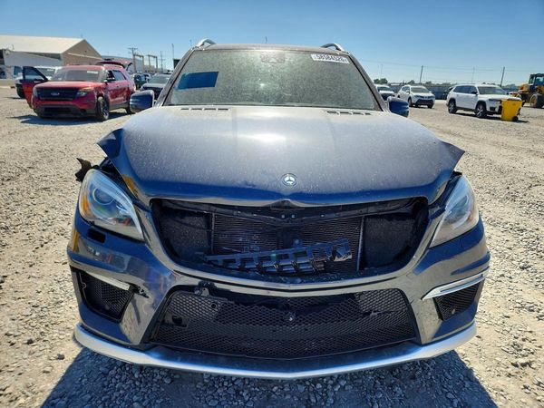 2014 MERCEDES-BENZ ML ML550 4-MATIC