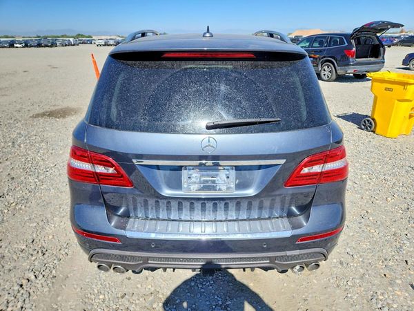 2014 MERCEDES-BENZ ML ML550 4-MATIC