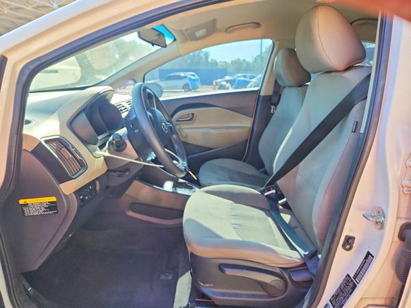 2017 KIA RIO LX