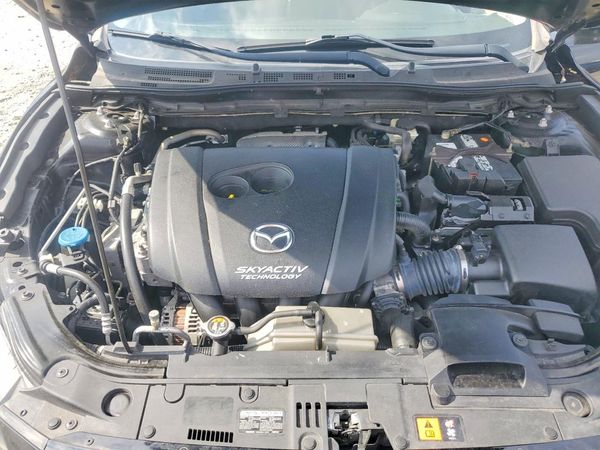 2018 MAZDA 3 Touring