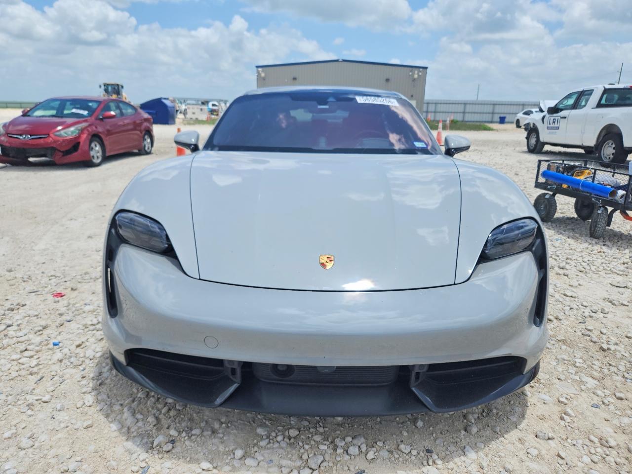 2021 PORSCHE TAYCAN Turbo / Turbo S