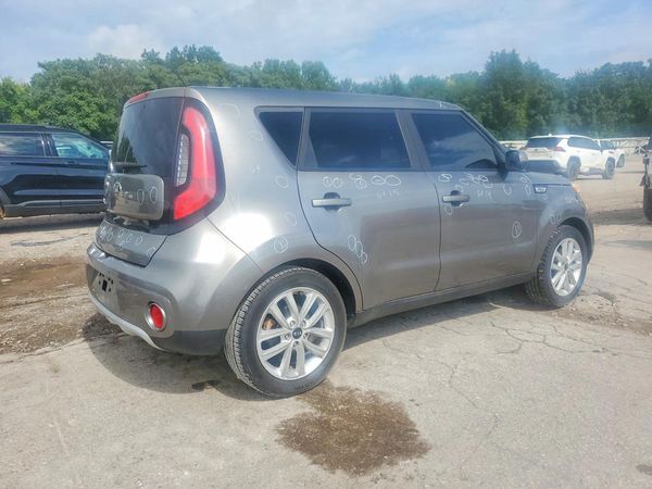 2018 KIA SOUL Plus