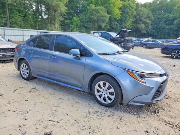 2024 TOYOTA COROLLA