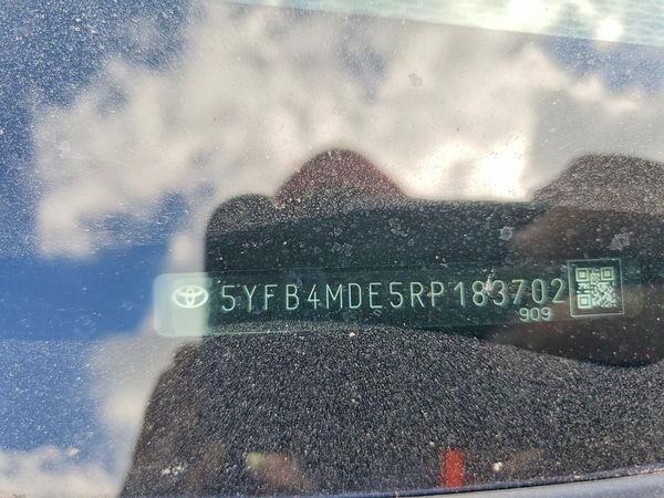 2024 TOYOTA COROLLA