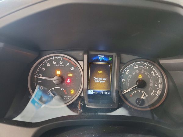 2020 TOYOTA TACOMA SR5