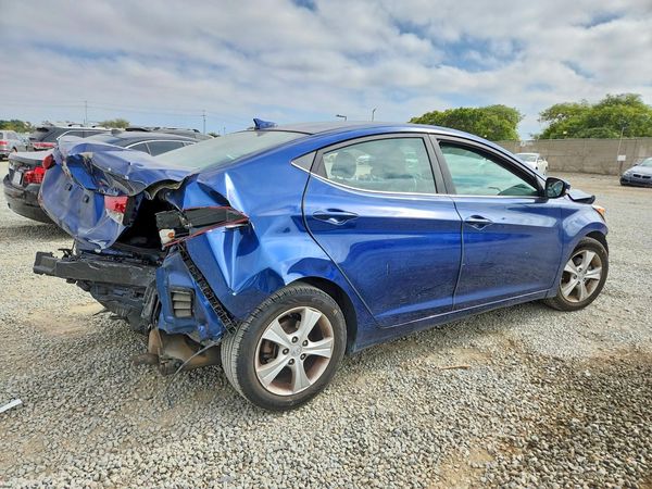 2016 HYUNDAI ELANTRA