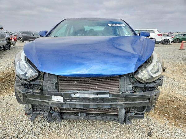 2016 HYUNDAI ELANTRA