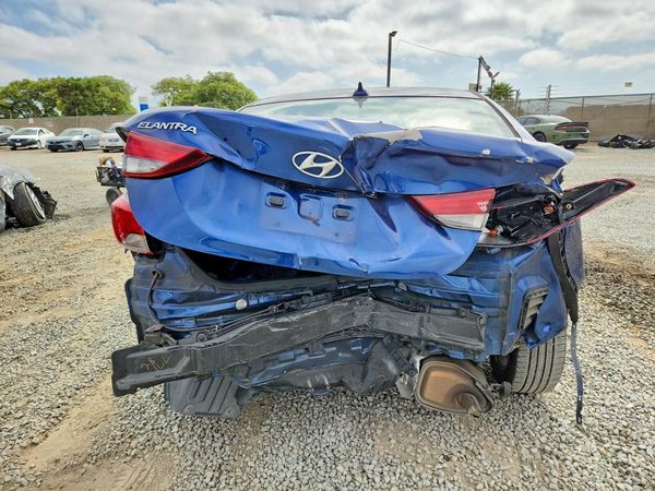 2016 HYUNDAI ELANTRA
