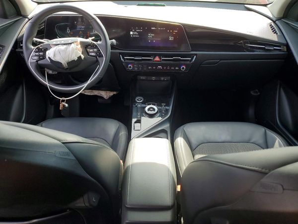 2023 KIA NIRO EX