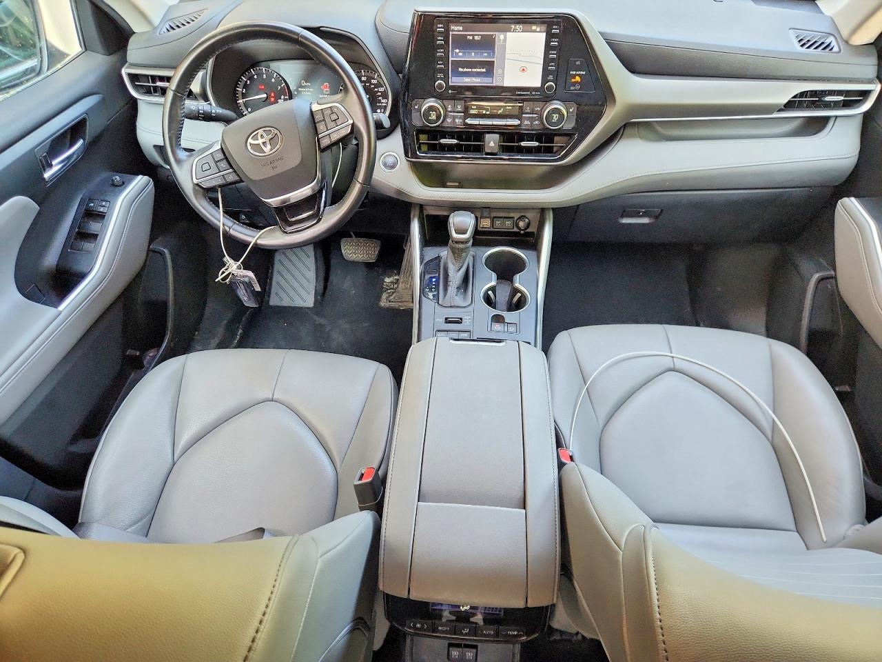 2020 TOYOTA HIGHLANDER XLE Nav