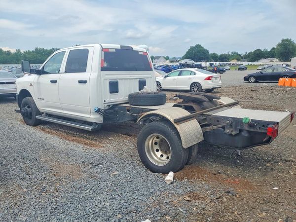 2022 RAM 3500 CREW CAB CHASSIS