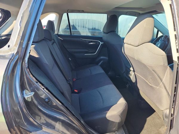 2019 TOYOTA RAV4 XLE / XLE Premium 4WD