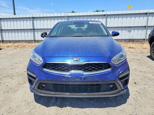 2021 KIA FORTE EX