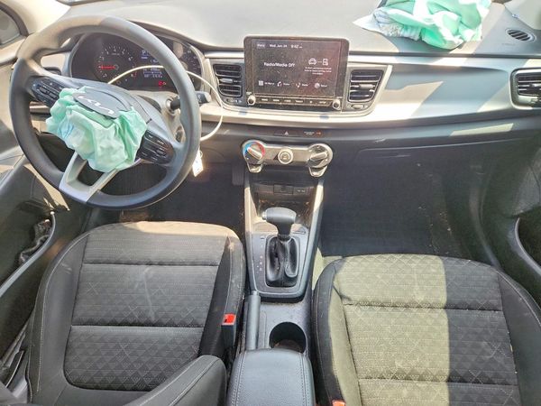 2022 KIA RIO LX, S