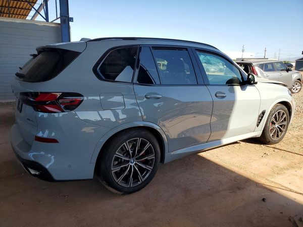 2024 BMW X5 xDrive50e