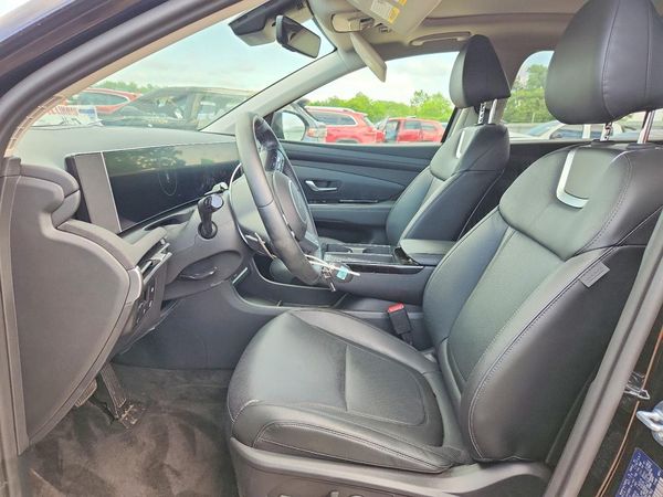 2026 HYUNDAI TUCSON HYBRID Limited, Night
