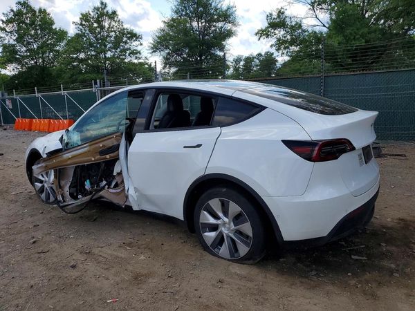 2022 TESLA MODEL Y