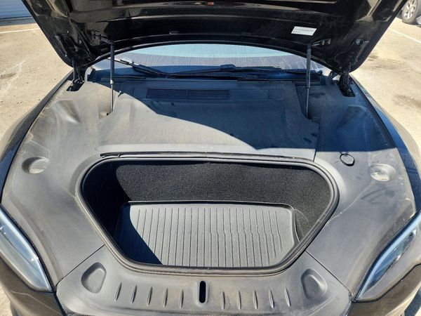 2023 TESLA MODEL S — Engine bay