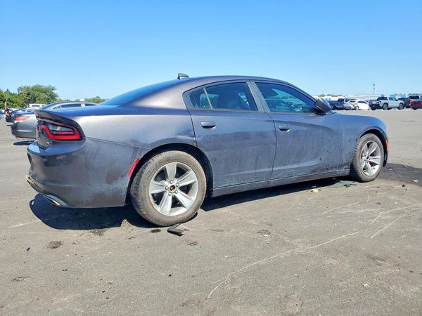 2016 DODGE CHARGER SXT RWD