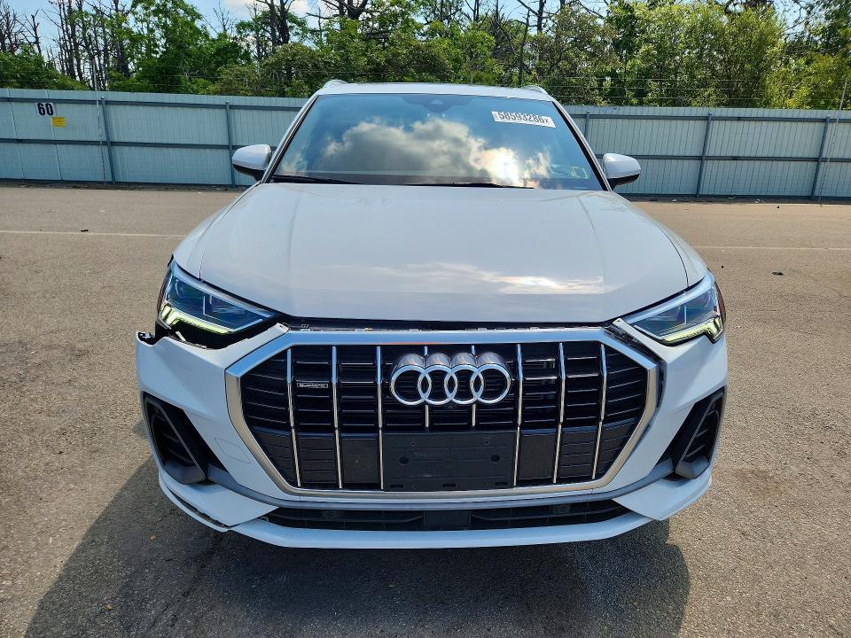 2024 AUDI Q3