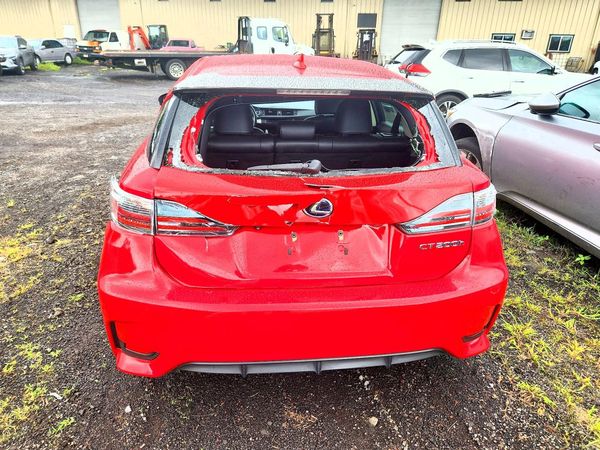 2014 LEXUS CT 200h