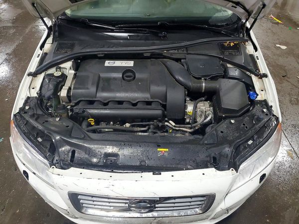 2012 VOLVO S80