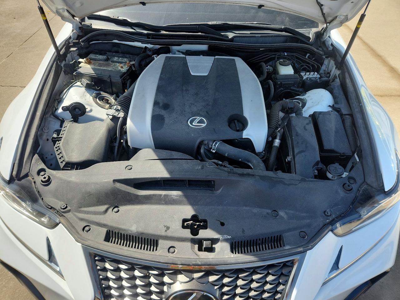 2017 LEXUS IS 300