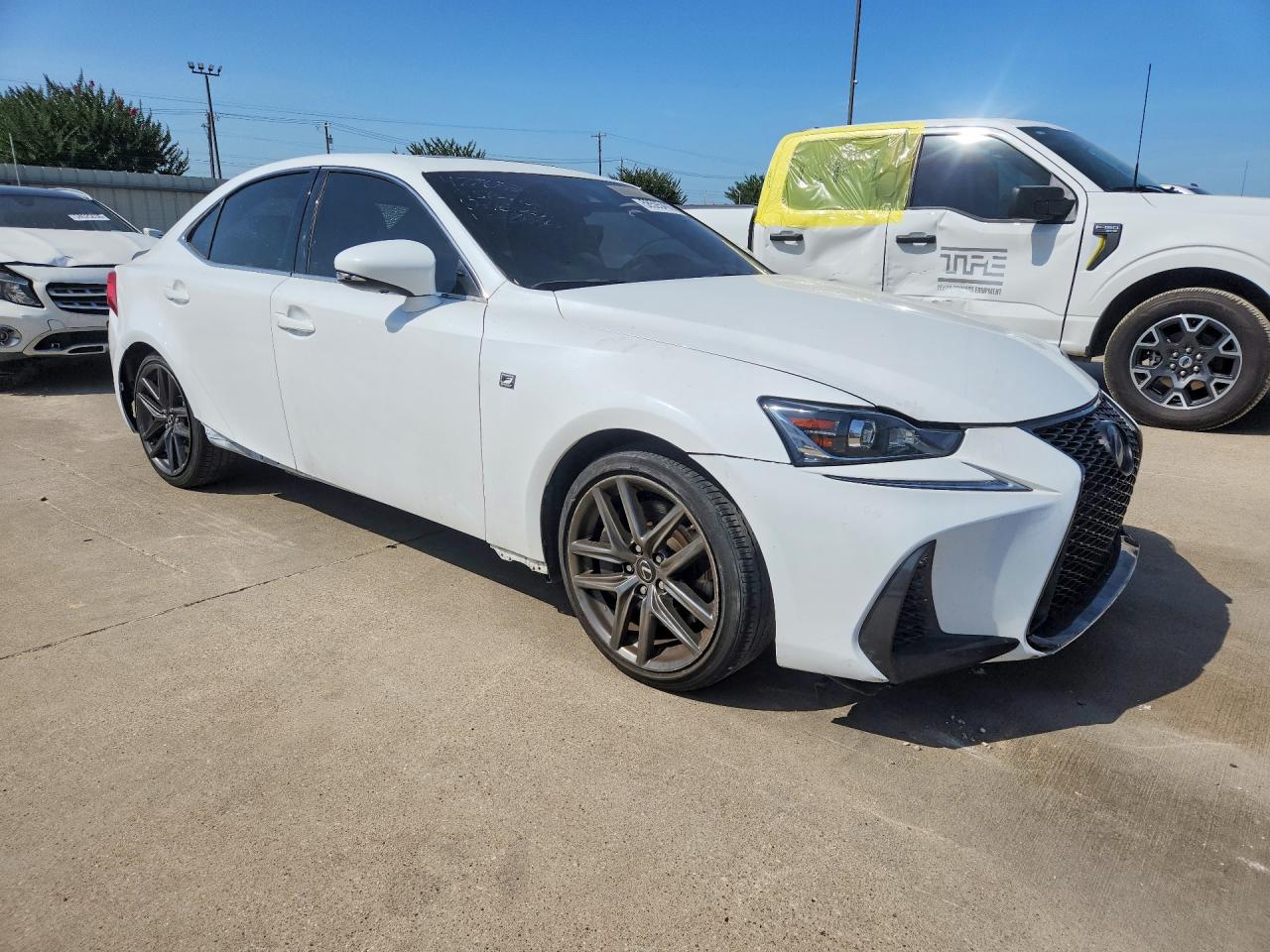 2017 LEXUS IS 300