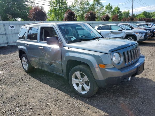 2013 JEEP PATRIOT LATITUDE 4X4