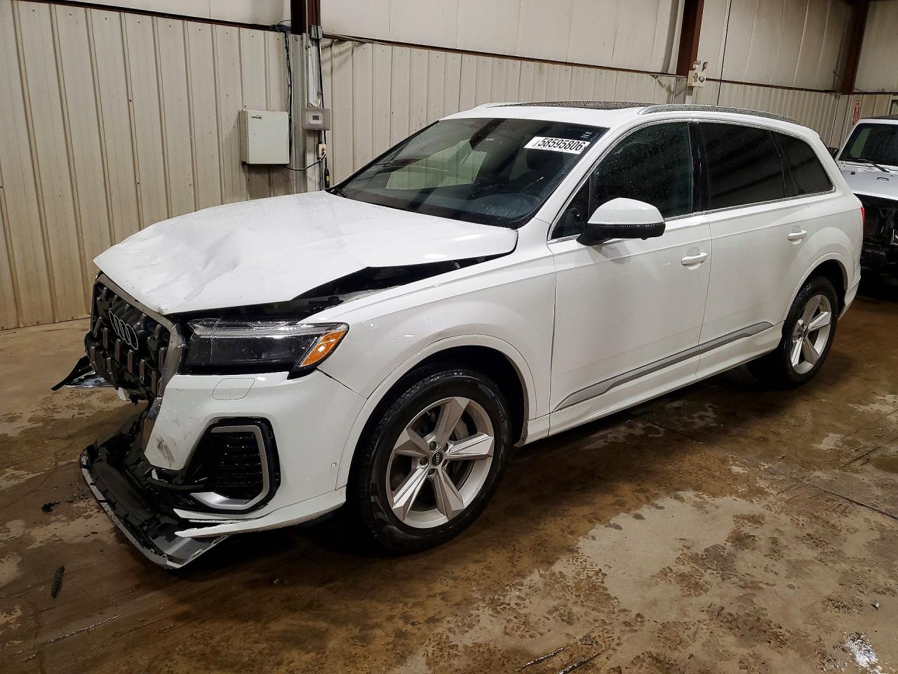 2025 AUDI Q7 quattro Premium