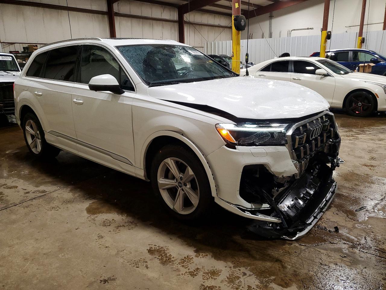 2025 AUDI Q7 quattro Premium