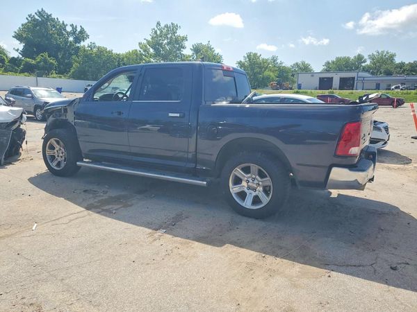 2018 RAM 1500 SLT