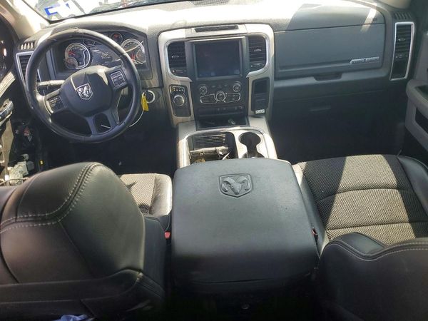 2018 RAM 1500 SLT