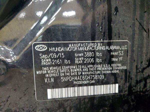 2016 HYUNDAI ELANTRA
