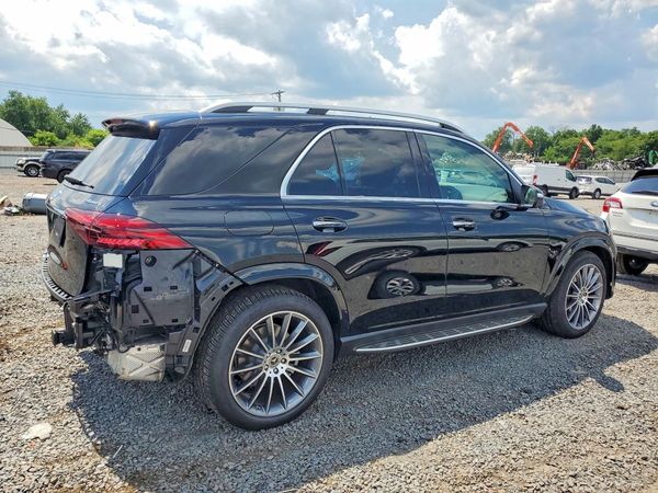 2026 MERCEDES-BENZ GLE
