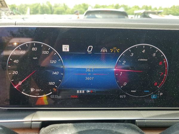 2026 MERCEDES-BENZ GLE