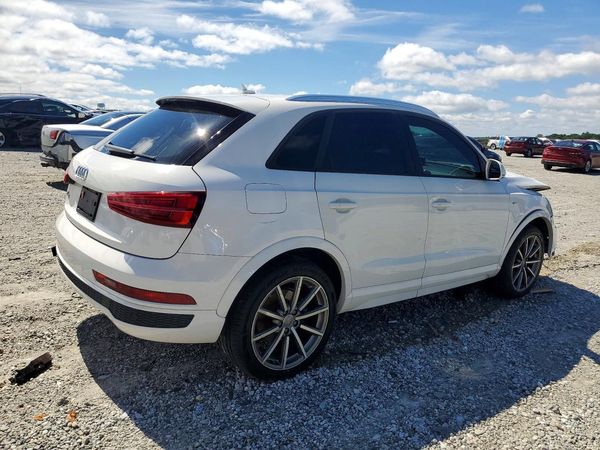 2018 AUDI Q3
