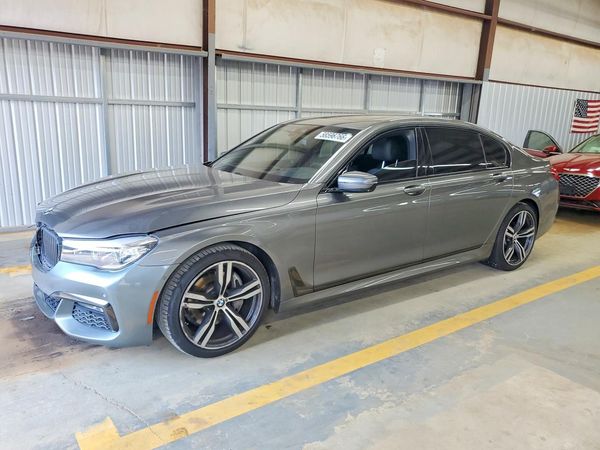 2019 BMW 740