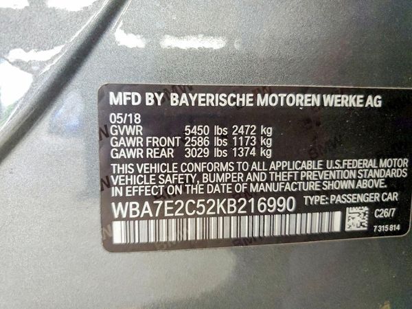 2019 BMW 740