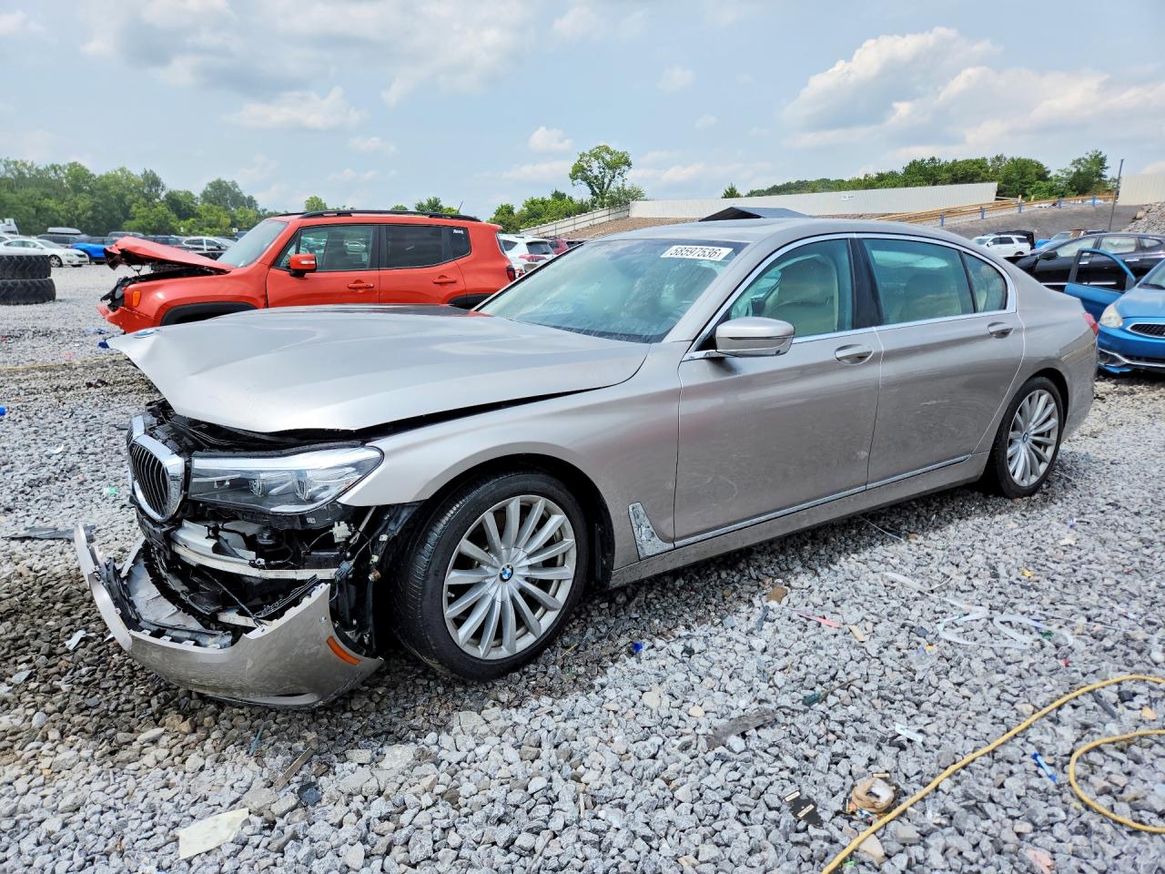 2016 BMW 740