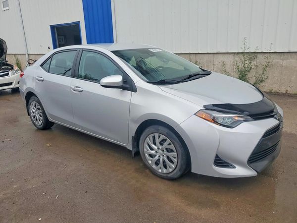 2018 TOYOTA COROLLA L/LE/SE/XLE/XSE — Passenger 3/4