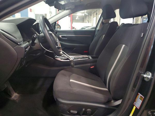 2022 HYUNDAI SONATA
