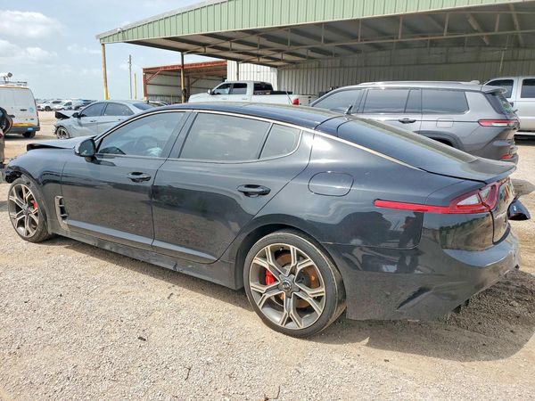 2018 KIA STINGER GT2