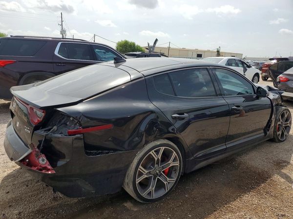 2018 KIA STINGER GT2
